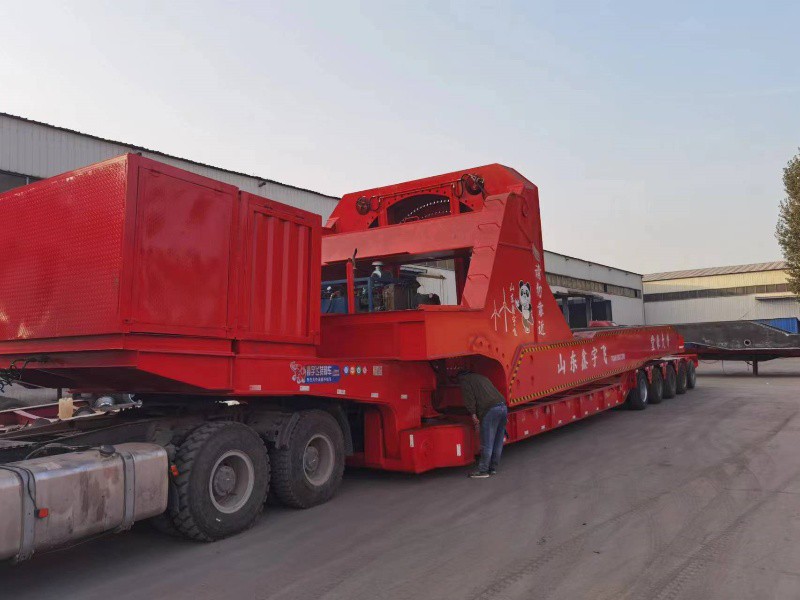 Wind Blade Trailer With Adapter